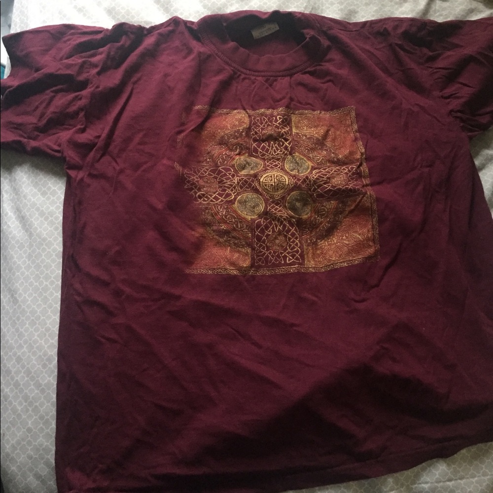 Maroon Tee